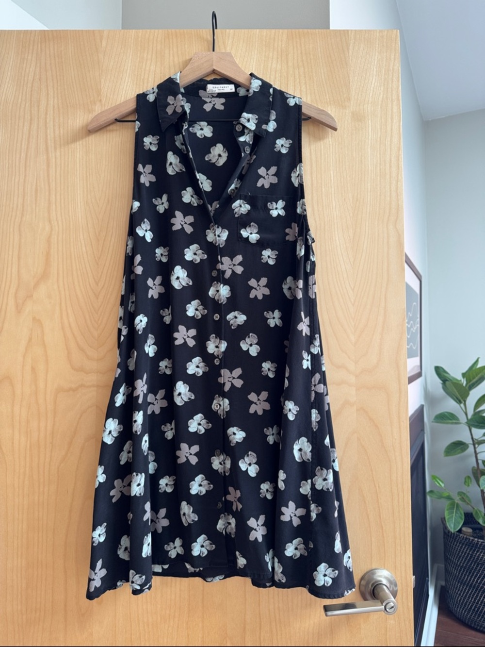 Equipment Black Floral Button-Down Sleeveless Tunic